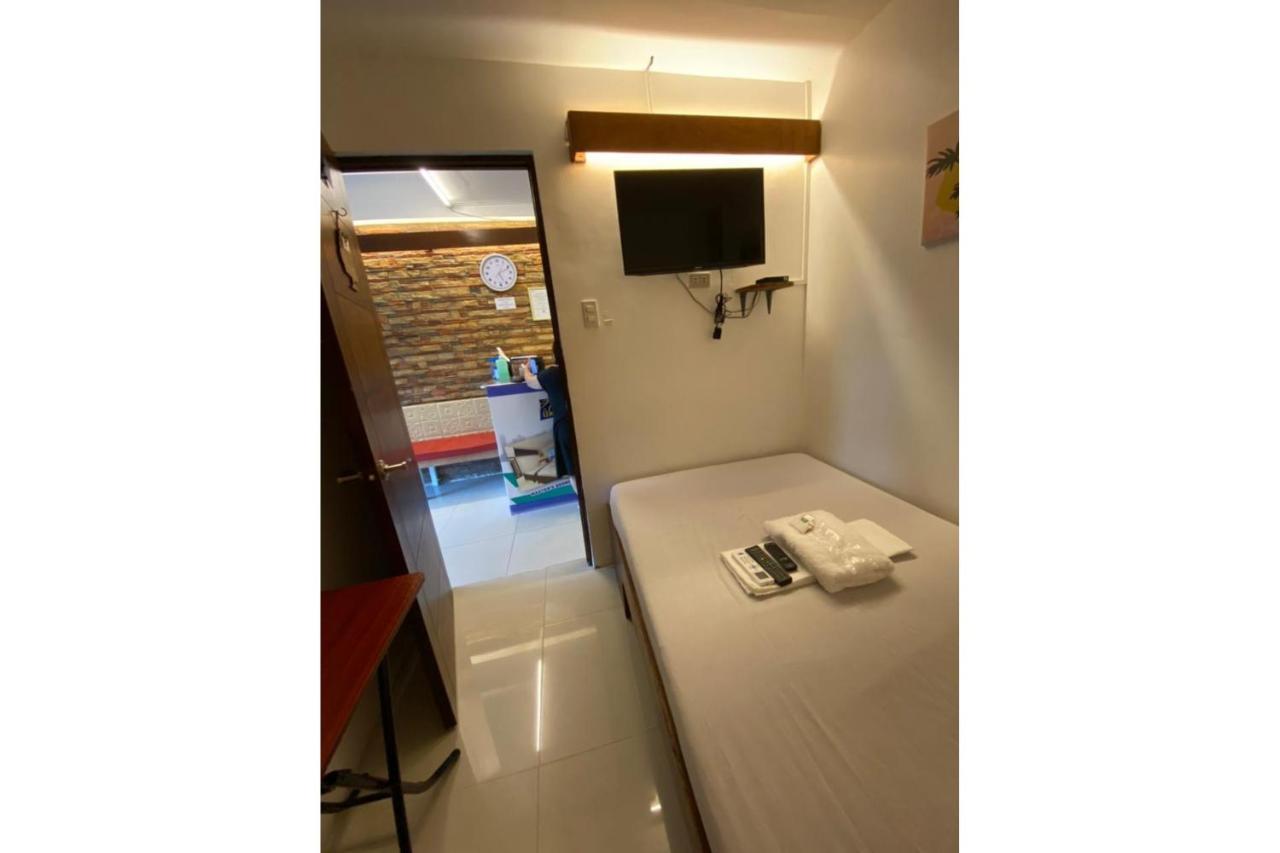 E Relaxed Haven Transient House Hotel Pasay Kültér fotó
